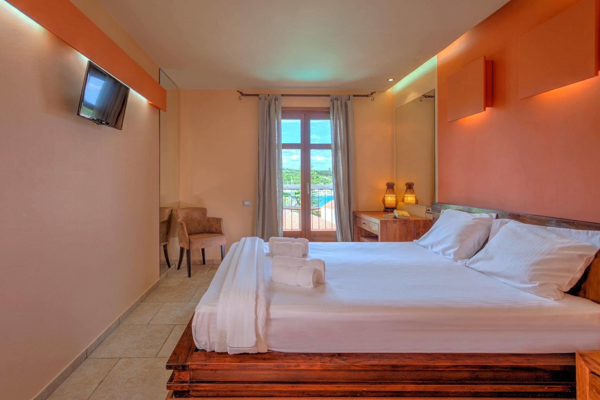 Fiscardo Bay Hotel Fiszkárdo Kültér fotó