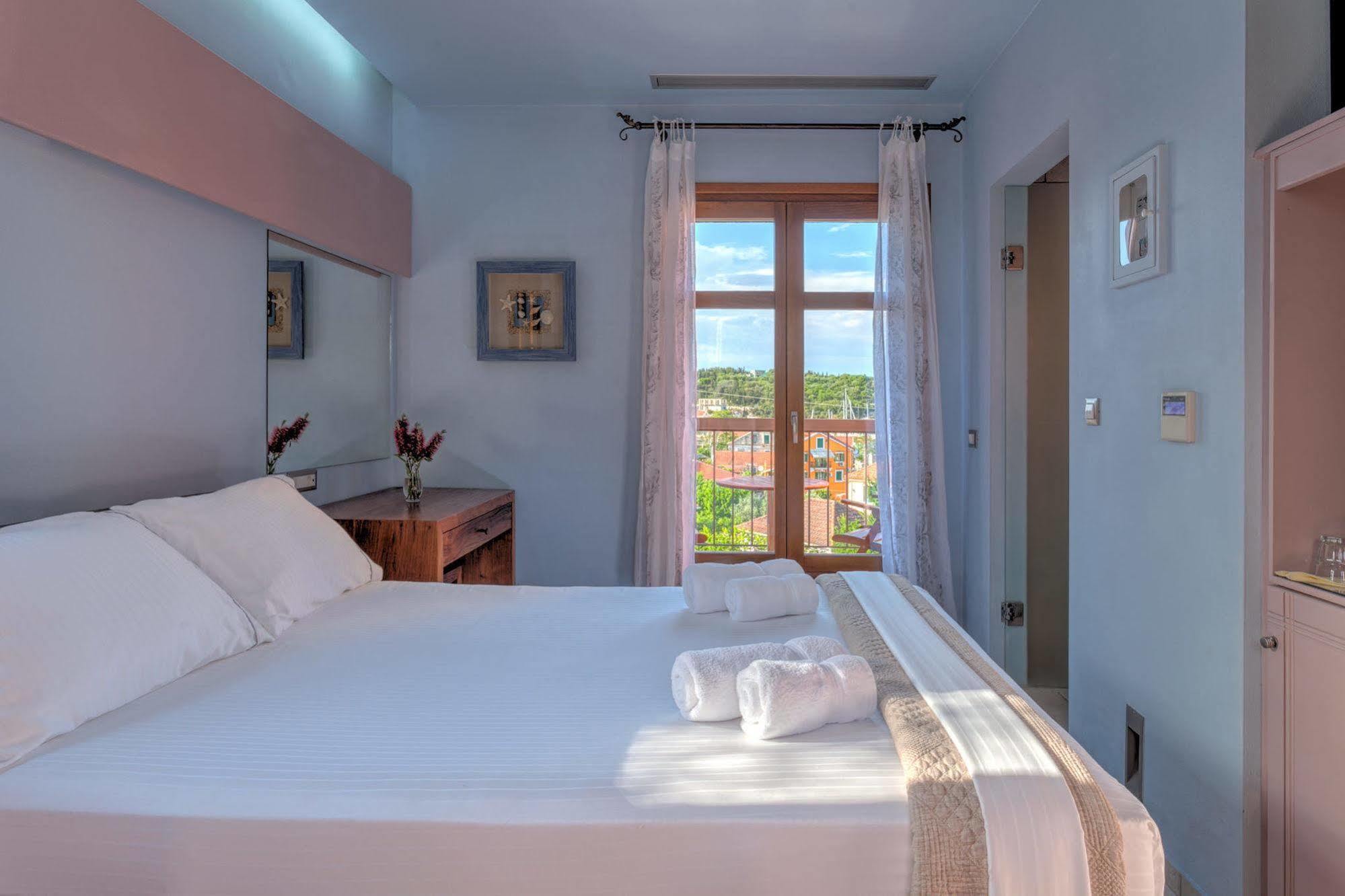 Fiscardo Bay Hotel Fiszkárdo Kültér fotó